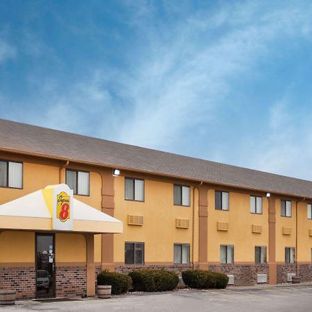 Super 8 By Wyndham Muscatine Hotell Eksteriør bilde